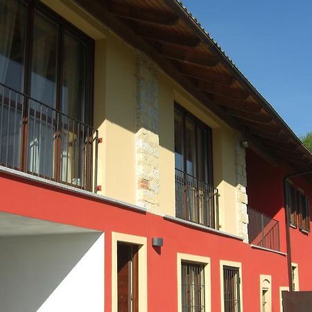 B&B Rooms Монкальво Экстерьер фото