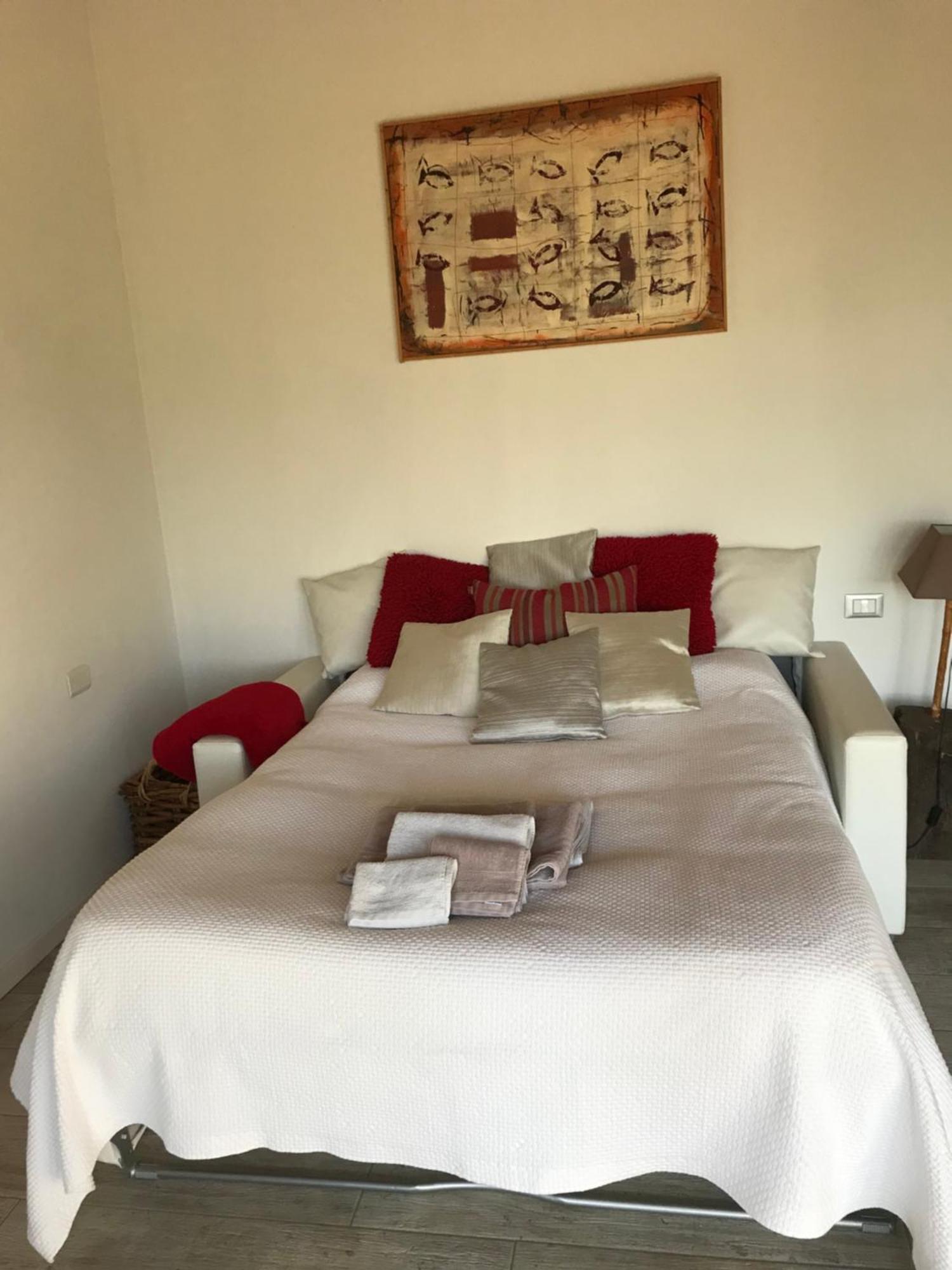 B&B Rooms Монкальво Экстерьер фото